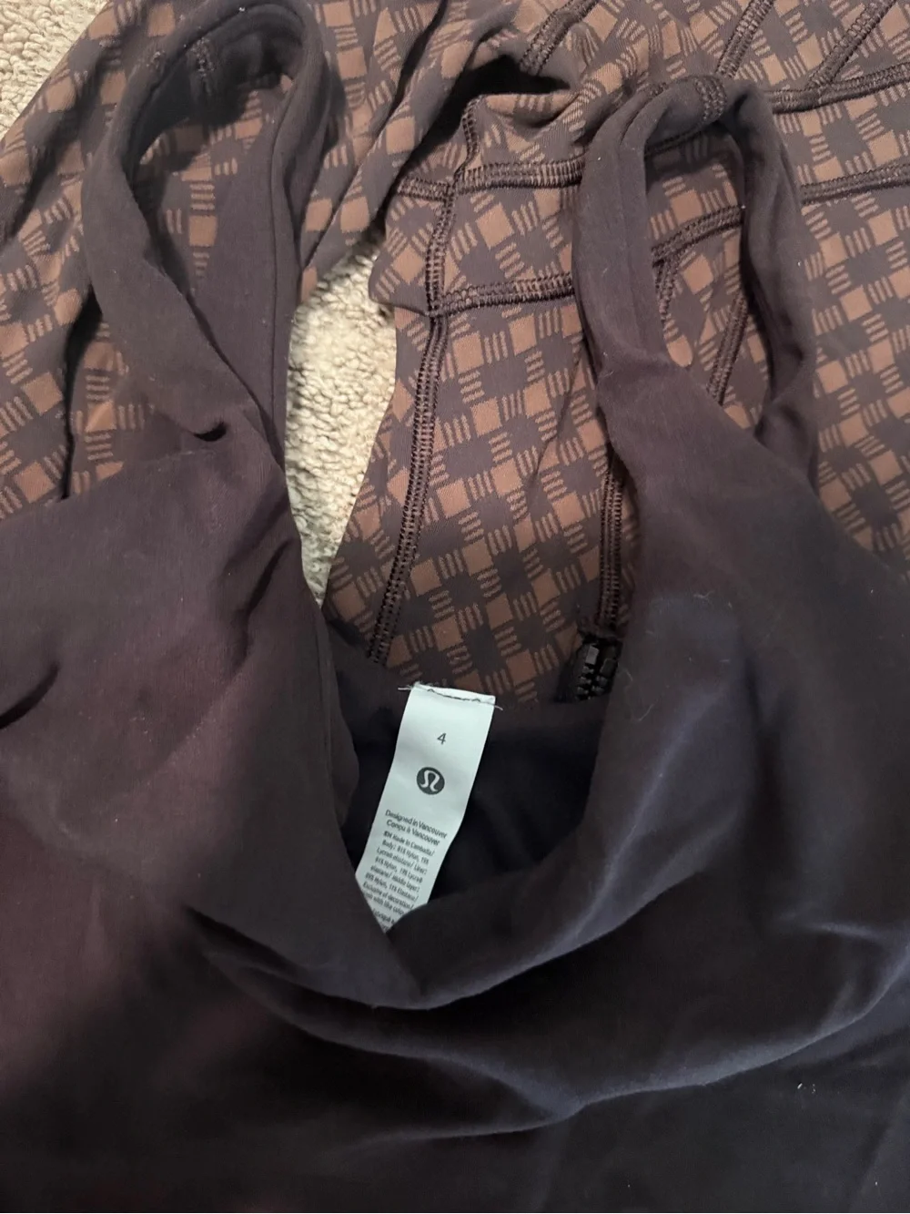 Brown plaid lulu lemon size 4 coat size 2 legging
